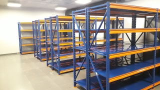Shelf racks фото